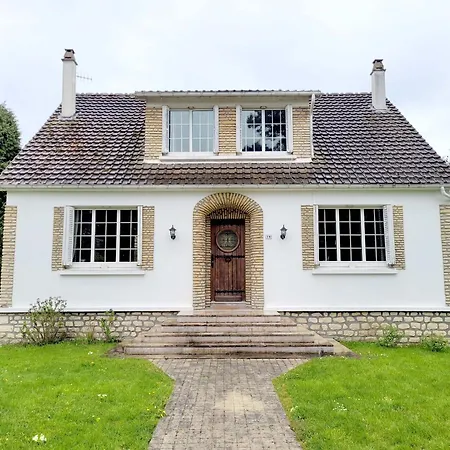 Casateja Houlgate Villa Exterior photo